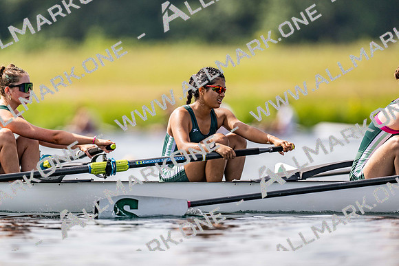 girls 2nd 8+ TT-114