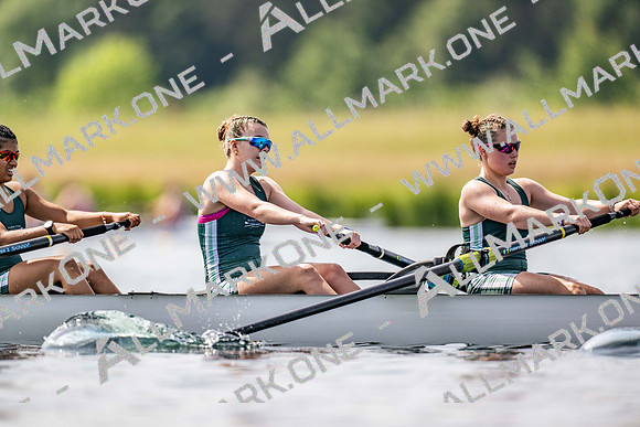 girls 2nd 8+ TT-121