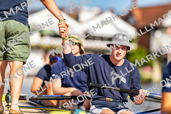 8WL_4438
