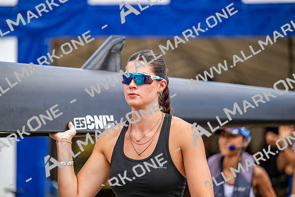 8WL_5695