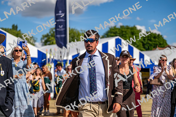 8WL_6225