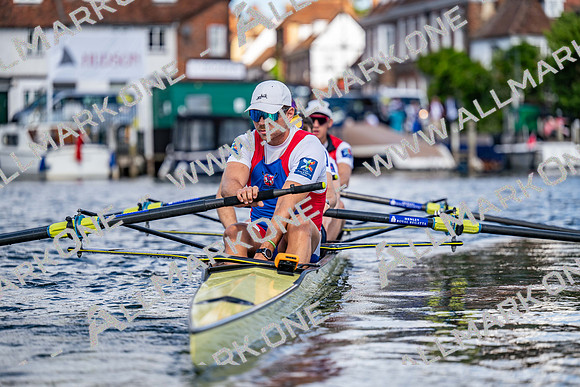 8WL_7024