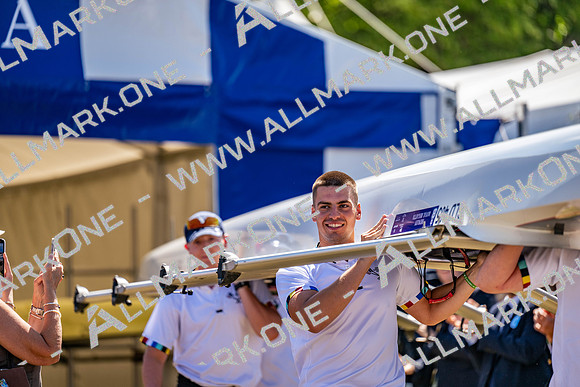 8WL_7565