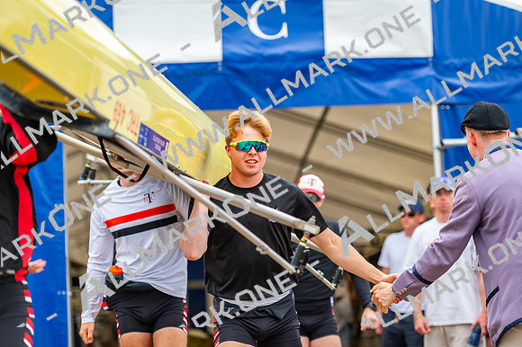 4HR_4255