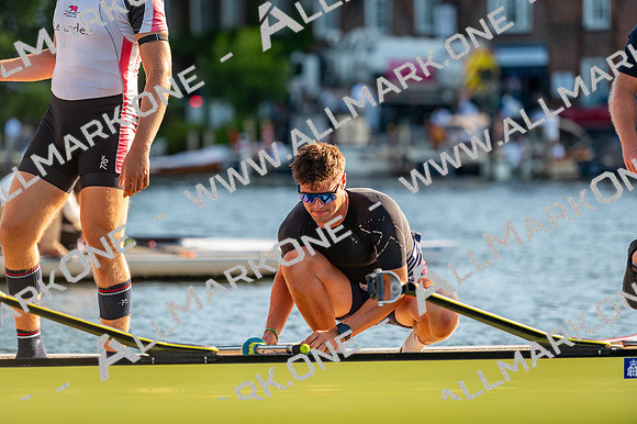 4HR_7887