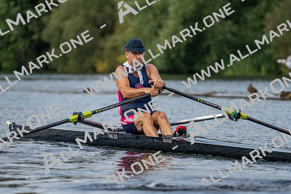 Henley Masters 1-610