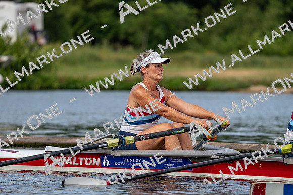 Henley Masters 1-946