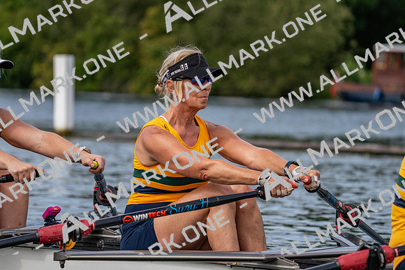 Henley Masters 1-942