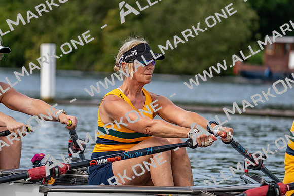 Henley Masters 1-941