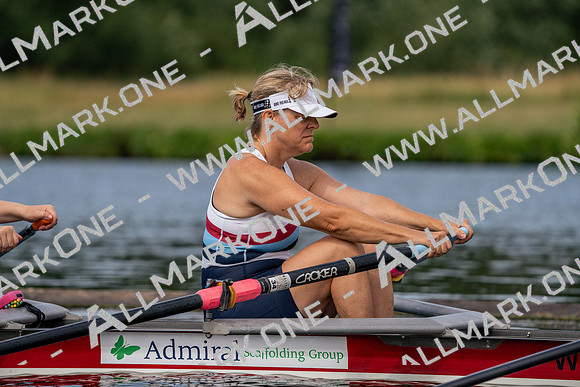 Henley Masters 1-949