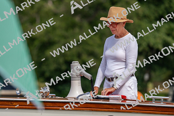 Henley Masters 1-1237