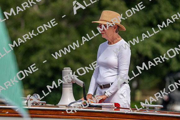 Henley Masters 1-1235