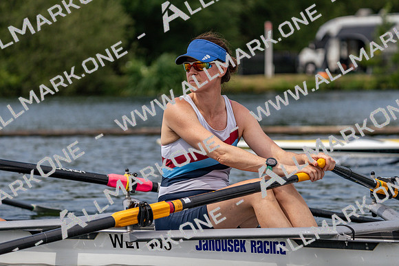 Henley Masters 1-2137