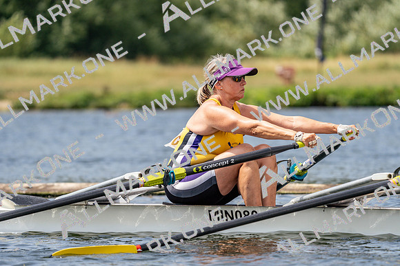 Henley Masters 1-3243