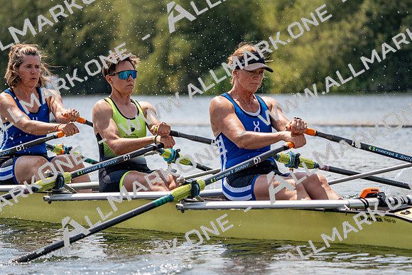 Henley Masters 1-4070