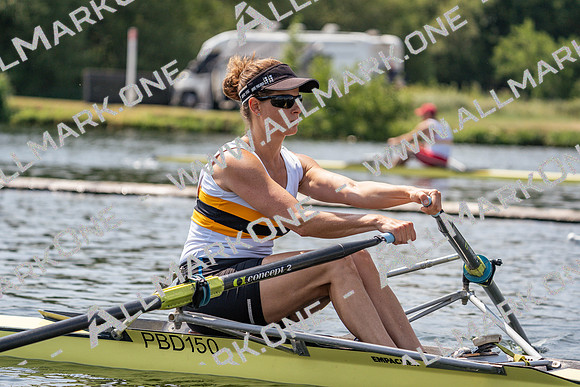 Henley Masters 1-4194