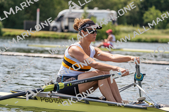 Henley Masters 1-4192
