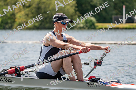 Henley Masters 1-4258
