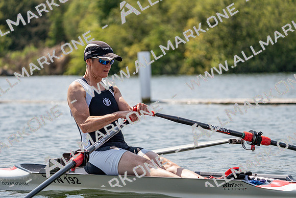 Henley Masters 1-4264