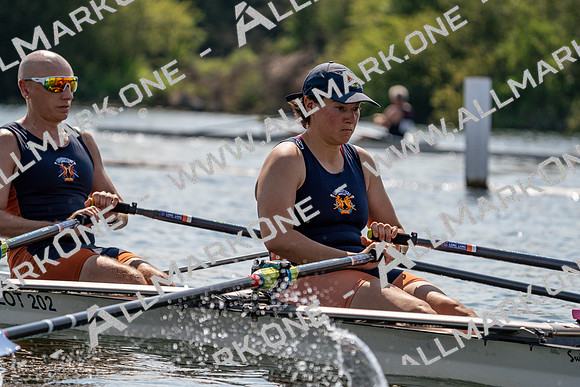 Henley Masters 1-5204