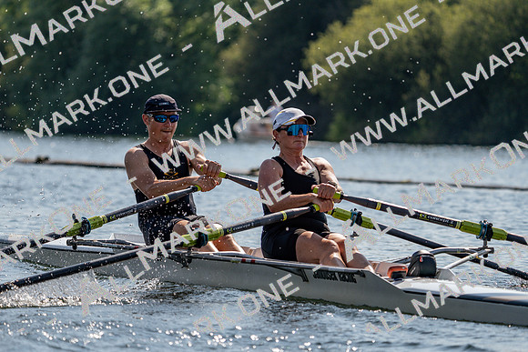Henley Masters 1-5572