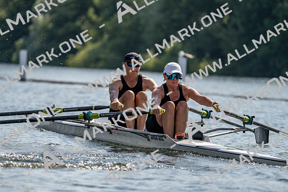 Henley Masters 1-5582