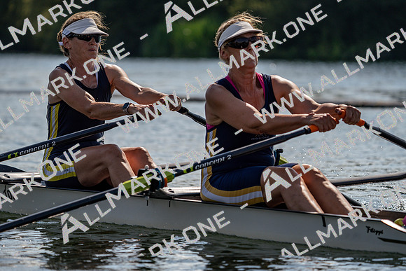 Henley Masters 1-5690