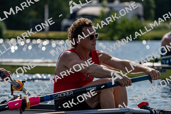 Henley Masters 1-5844