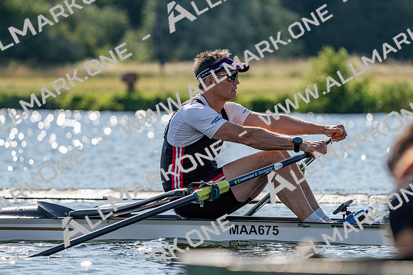 Henley Masters 1-6482