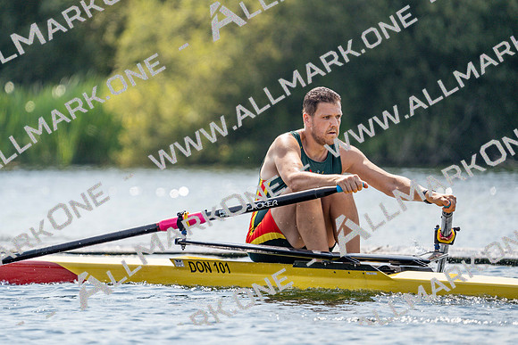 Henley Masters 1-4811