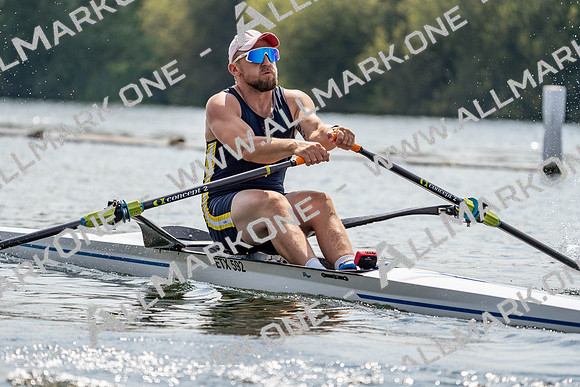 Henley Masters 1-4842