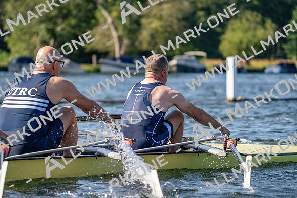 Henley Masters 2-8008
