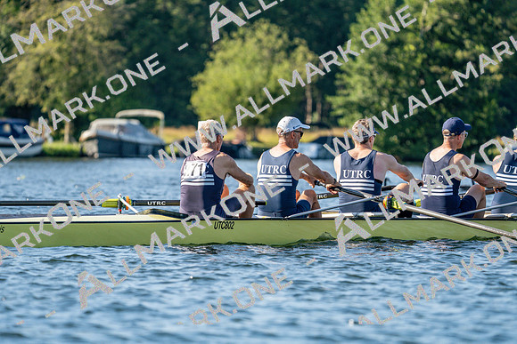 Henley Masters 2-8560