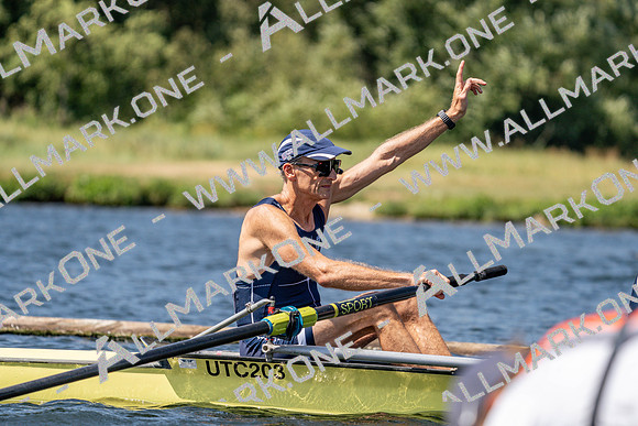 Henley Masters 3-10935