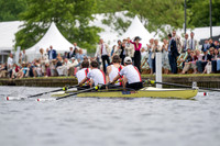 Race 12 De Hoop v London