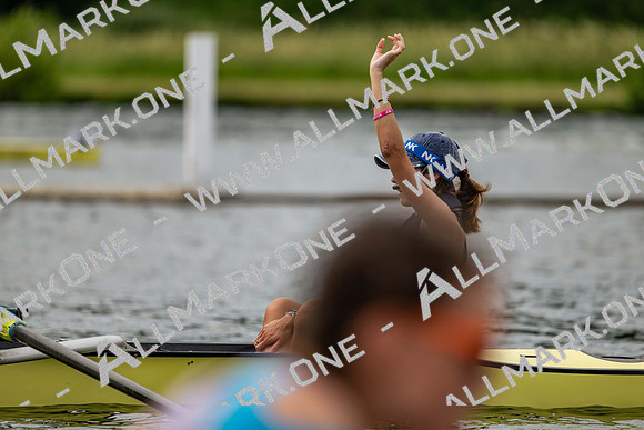 8WL_1241