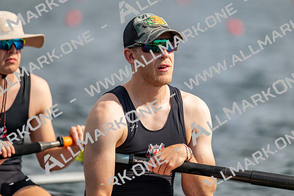 8WL_5861