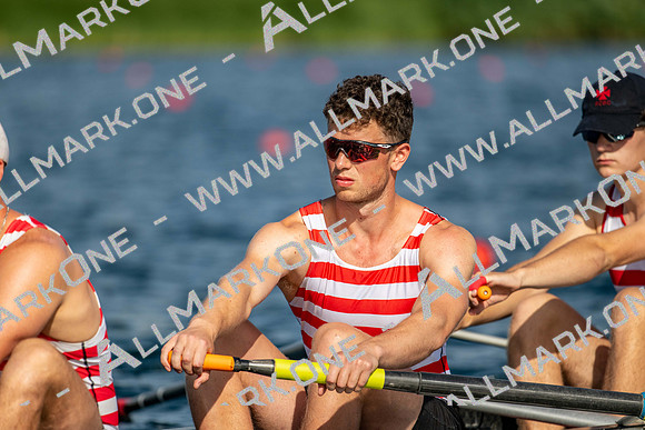 8WL_6825