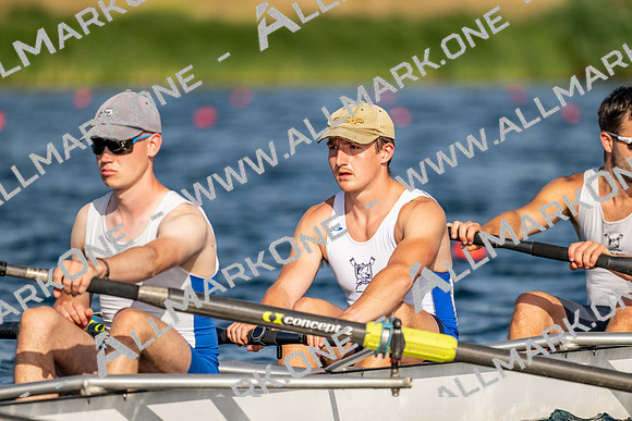 8WL_7689