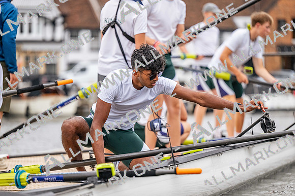 8WL_4282